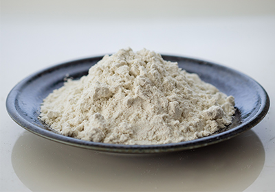 お肌を助ける豊富なビタミンB群、蕎麦で美味しく健康を。