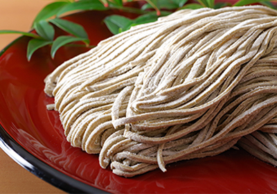 優れた栄養バランスの蕎麦で健康に。